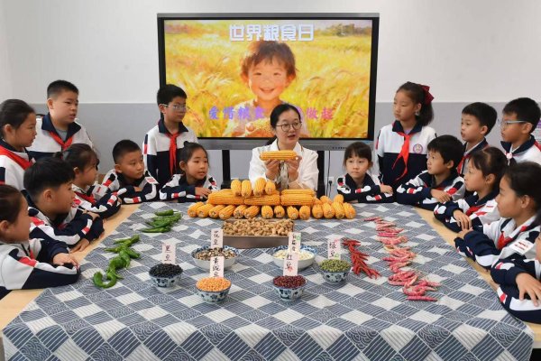 汇利资本 山东青岛：爱惜粮食 从我做起